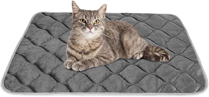 ULIGOTA Self Warming Cat Bed Self Heating Cat Mat Thermal Pet Bed Mat Self-Warming Dog Crate Pad 20"x16"
