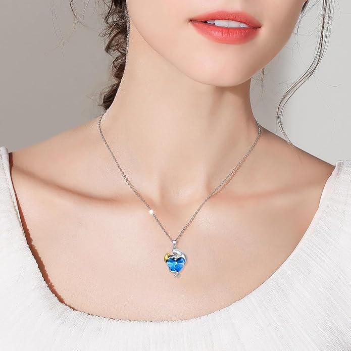 AOBOCO Valentine Cat Necklace for Women 925 Sterling Silver Cat Pendant Necklace Embellished with Crystals from Austria Jewelry Gifts for Cat Lovers