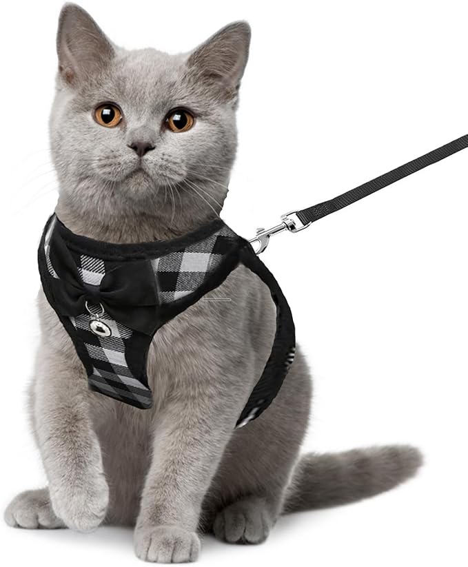 Cat Leashes and Harnesses for Walking,Breathable Soft Kittens Vest for Cats Dogs, Kitten Harness Escape Proof with Bell and Bow-Knot Decoration Christmas(M, Black-White)