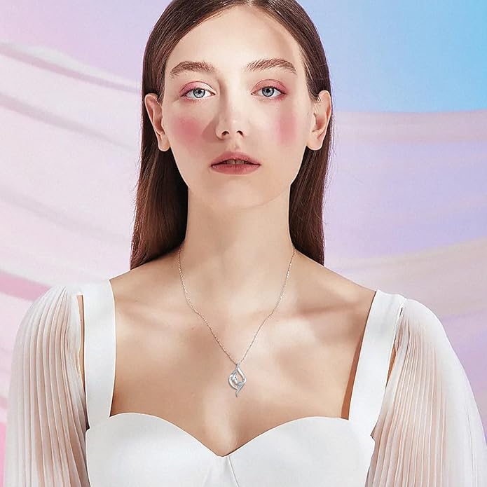 925 Sterling Silver Lab Grown Diamond Animal Necklace Cat/Bear/Bee/Dolphin/Dragonfly/Horse/Hummingbird/Koala/Parrot/Penguin/Pigeon/Sea Turtle/Starfish Lab Grown Diamond Necklace Gift for Women