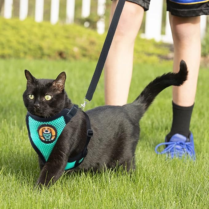 Cat Harness and Leash Escape Proof, Adjustable Cat Leash and Hareness Set for Cats Walking and Small Dogs, Durable Cat Vest with Reflective Strap Comfort Fit for Indoor and Outdoor Use