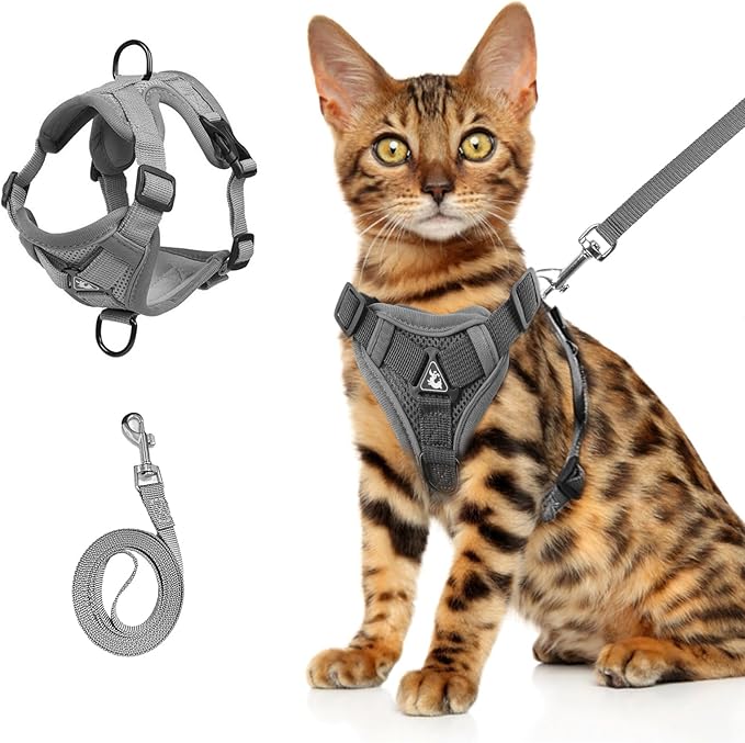 cat Chest Harness and Leash, Anti-Escape Adjustable Soft mesh cat Leash and Chest Harness Set for All Types of Cats cat Vests (Grey, 11.02-16.5lb)