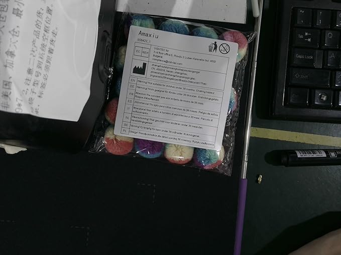 Amaxiu 1.2 in Colorful Cat Pom Pom Ball Toys, 20 Pcs Rainbow Cat Toy Balls Soft Plush Cat Ball Interactive Toy Training Ball Toy for Indoor Cats Kitten Exercising Playing