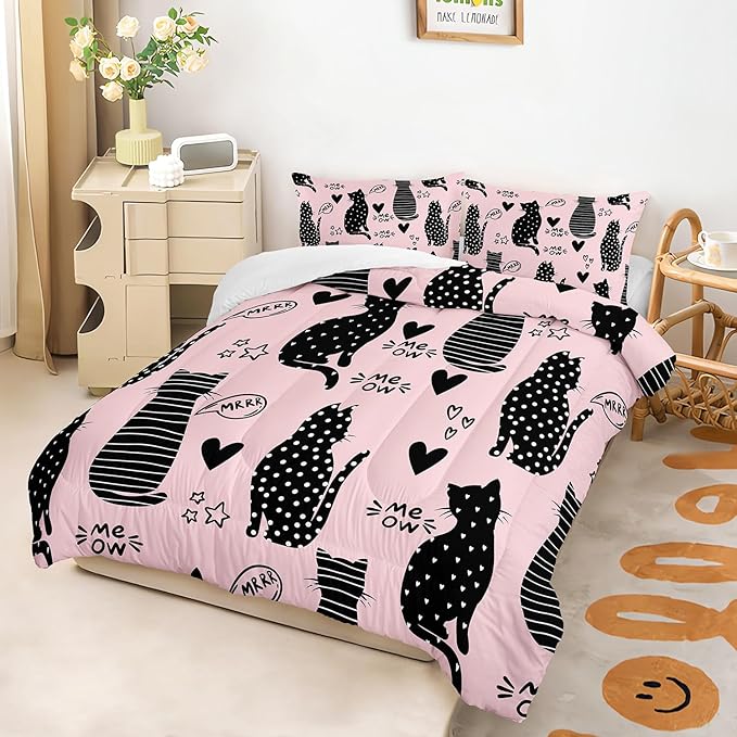 AILONEN Black Cat Comforter Set Queen Size,Pink and Black Soft Microfiber Kitted Bedding Set,3-Piece Cat Lover Bedroom Comforter with 2 Pillowcases