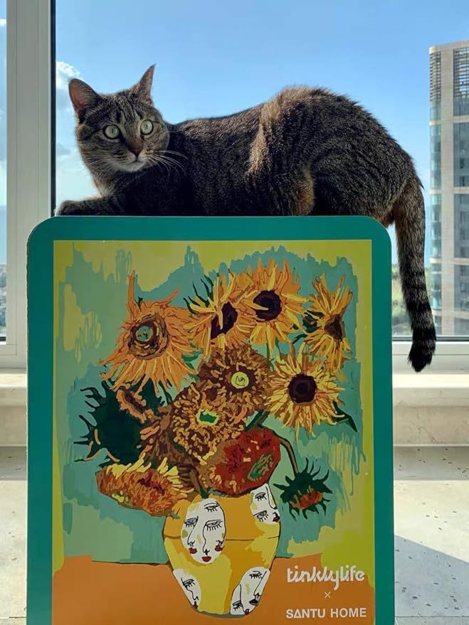 Cat Condo Scratcher Cardboard, Sunflowers Shape Adaptation Spoof Version Cat Scratching House Bed Furniture Protector, Green Colour