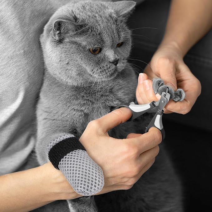 4Pcs Cat Nail Caps Cat Mittens, Cat Claw Covers Cat Nail Covers Caps Shoes for Cats Socks AntiScratch Cat Paw Protector Cat Claw Caps Pet Grooming Cat Booties for Bathing Shaving Checking, Grey M