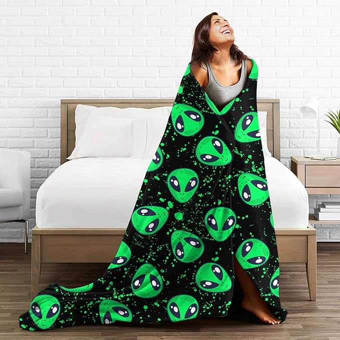 Alien Throw Blanket Soft Cozy Plush Warm Fleece Blanket for Sofa Couch Bed 60"X50"