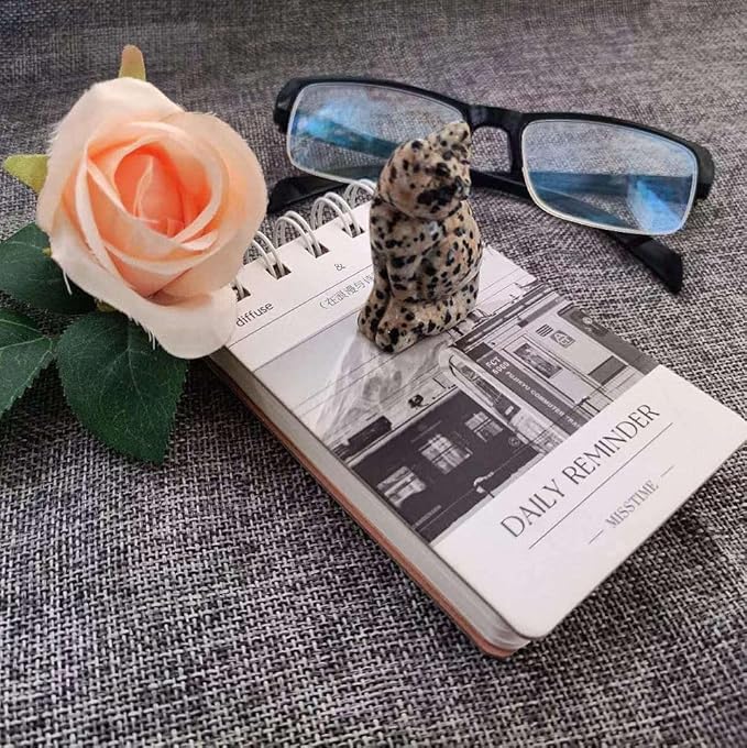 2‘’ Hand Carved Mixed Gemstone Crystal cat Figurine Animal Carving (Dalmation Jasper)