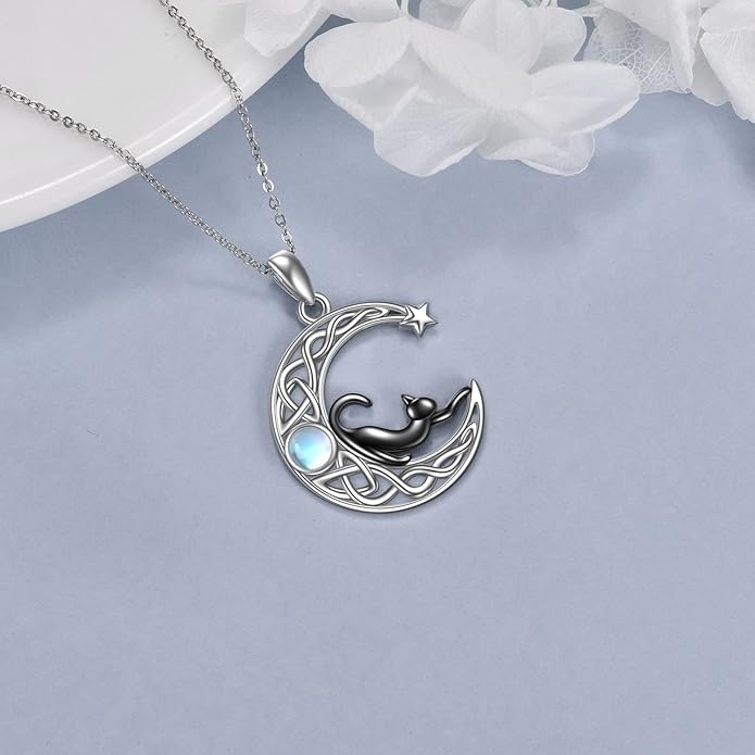 AXELUNA Black Cat Necklace 925 Sterling Silver Kitten Pendant Circle Crystal Necklace Cat Jewelry Gifts for Women Girls Girlfriend Animal Lovers
