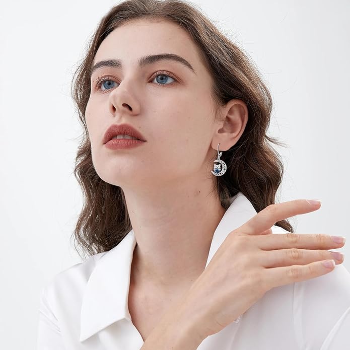 925 Sterling Silver Cat Earrings Cute Animal Kitten Stud Earrings cat Jewelry Gifts for Women Girls Hypoallergenic Earrings for Sensitive Ears