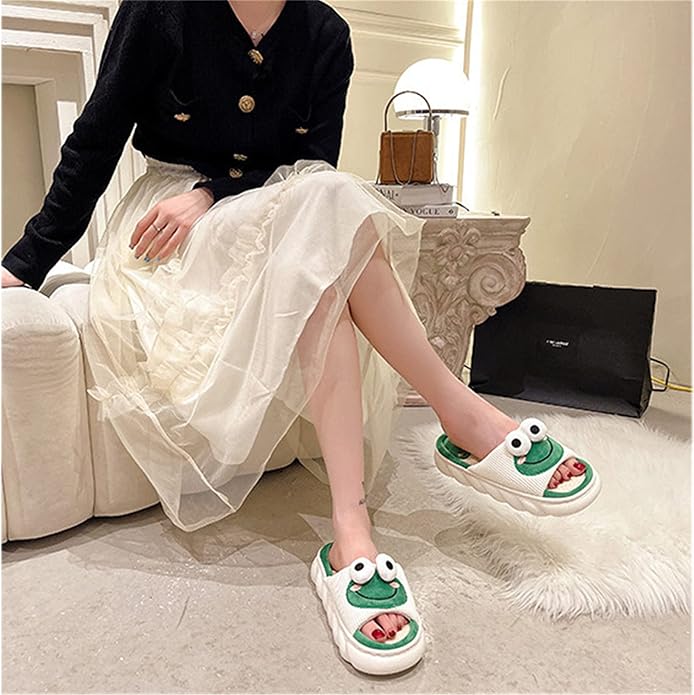 AZCHEN Women's Animal Cartoon Pig Slippers - Cute and Comfortable Linen Plush Slippers for Home