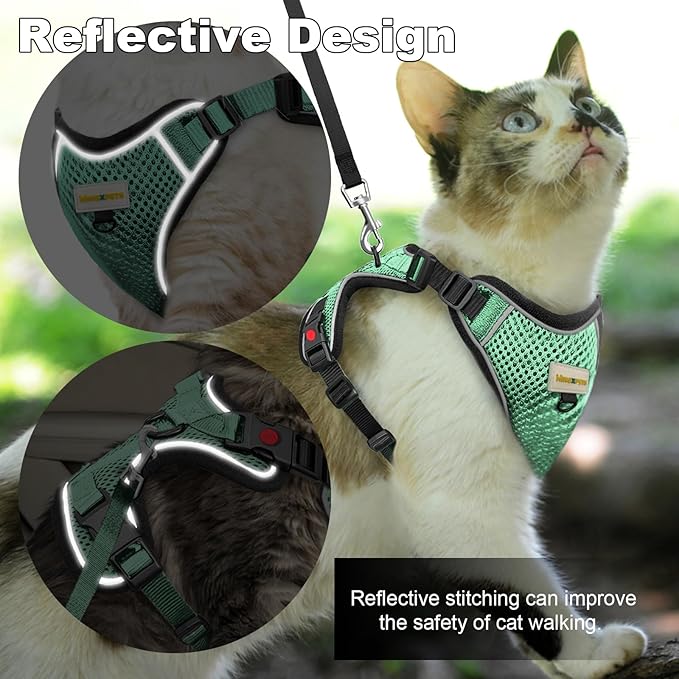 Cat Harness and Leash for Walking, Retractable Cat Harnesses and Leash Set Escape Proof, Breathable Soft Kitten Harness Small Large Cat Harness for Travel Training and Walking, Green, XS