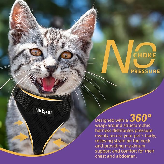 Adjustable Cat Harness and Leash Set for Outdoor Walking, Soft Breathable Mesh Cat Harness with Reflective Strips,Escape Proof Safe Cat Vest Harness, Black (S)