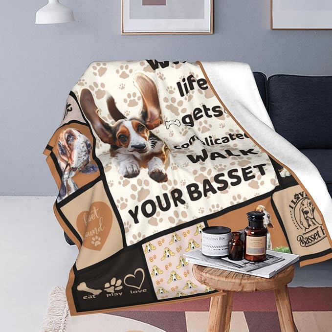 Basset Hound Dog Blanket Cute Basset Dog Decor Throw Blanket Super Warm Soft Plush Lightweight Fleece Flannel Animal Blanket Gifts for Girls Women Boys for Winter Couch Bedding 40"X50"
