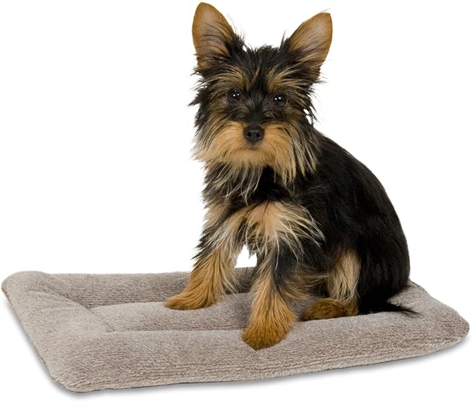 Petmate Aspen Pet Rectangular Kennel Mat, Dark Gray, for 19' Crates, 16.0" L x 9.0" W x 1.5" Th