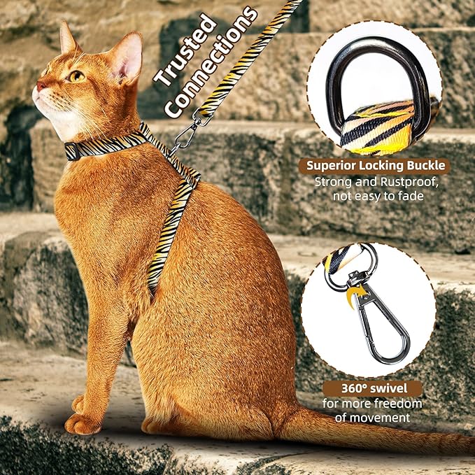 Cat Harness and Leash Escape Proof, Adjustable Soft Cat Collar and Leash for Outdoor Walking & Travel with Breathable Nylon, 4.9ft Kitten Leash - Lightweight & Safe Medium Cat Harness [S]