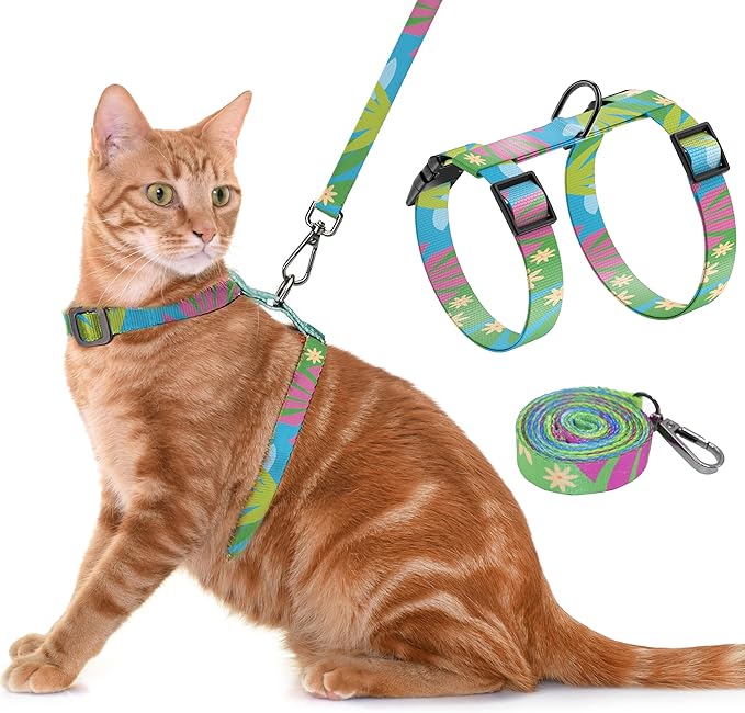 Cat Harness and Leash Set, Adjustable Kitten Harness Escape Proof Cats Harness, Soft Lightweight Walking Travel Pet Harness, Cute Kitty Harness Leash Set for Small Medium Cats, Hawaii Green