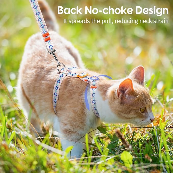 Dooradar Cat Harness and Leash, Escape Proof Adjustable Kitten Vest, Lightweight Soft Pet Straps, Easy Wearing for Small Medium Kitty Safe Walking Travel Control, White, M