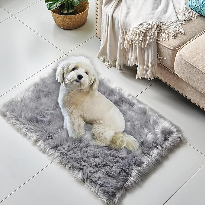 Fluffy Pet Dog Cat Bed Mat Rug, Washable Super Soft Plush Faux Fur Warm Area Mat Pad for Indoor Pet Cat Dog Small Sleep Cushion