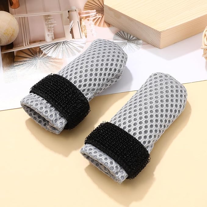 4Pcs Cat Nail Caps Cat Mittens, Cat Claw Covers Cat Nail Covers Caps Shoes for Cats Socks AntiScratch Cat Paw Protector Cat Claw Caps Pet Grooming Cat Booties for Bathing Shaving Checking, Grey M