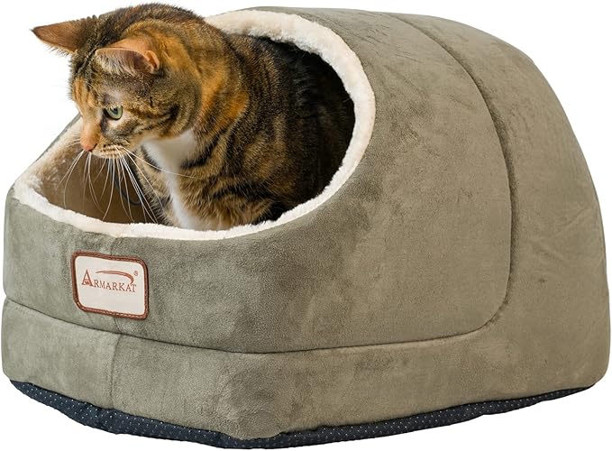 Armarkat Laurel Green Cat Bed Size, 18-Inch by 14-Inch