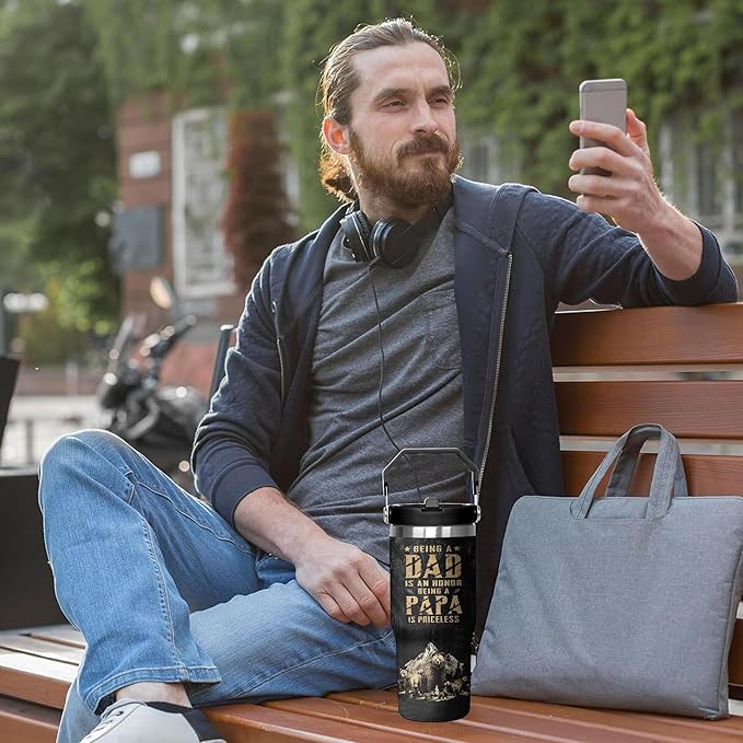 30 Oz Papa Bear Tumbler with Handle and Straw, 30 Oz Leak Proof Insulated Papa Bear Mug, Double Wall Stainless Steel Papa Bear Cup, Papa Bear Gifts for Dad and Papa Bear Fathers Day Gift