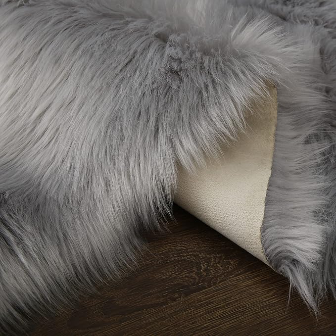 Fluffy Pet Dog Cat Bed Mat Rug, Washable Super Soft Plush Faux Fur Warm Area Mat Pad for Indoor Pet Cat Dog Small Sleep Cushion