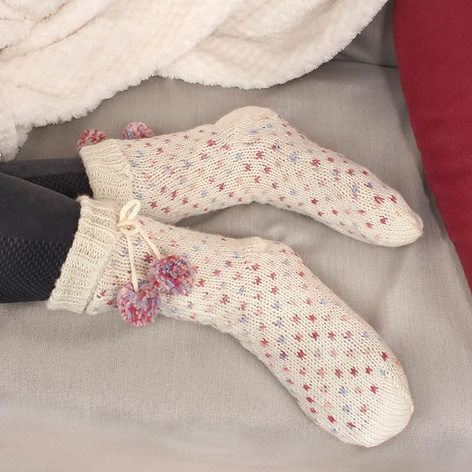 BambooMN Extra Thick Cozy Fuzzy Animal Thermal Cabin Plush Fleece-lined Knitted Crew Socks