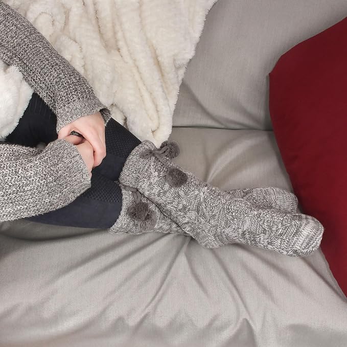 BambooMN Extra Thick Cozy Fuzzy Animal Thermal Cabin Plush Fleece-lined Knitted Crew Socks