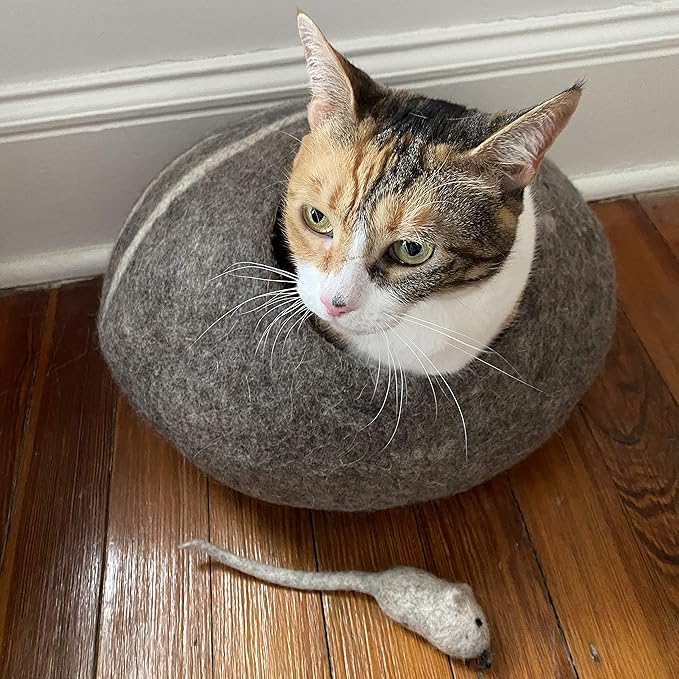 100% Wool Felt Cat Cave Bed Handmade in Nepal with Free Mouse Toy Included (Gray Stripe)