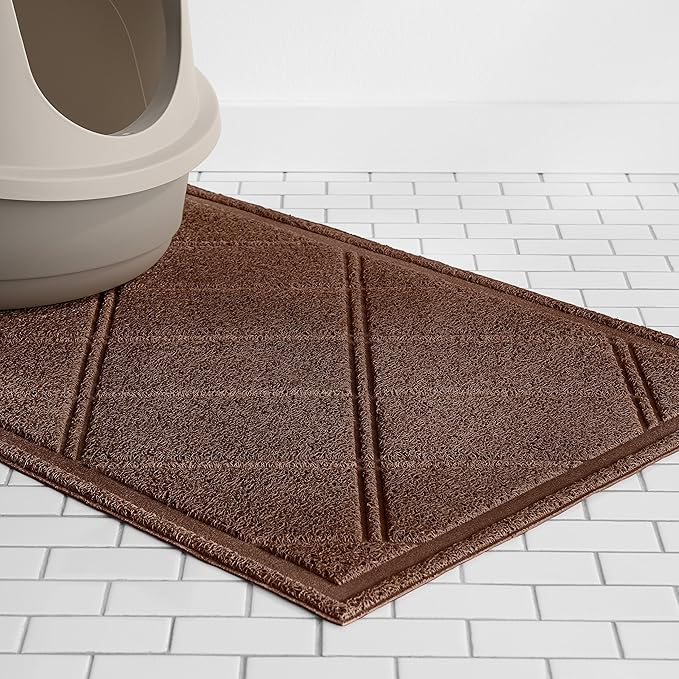 Amazon Basics Less-Mess Cat Litter Box Mat, 24" x 35", Unscented, Brown
